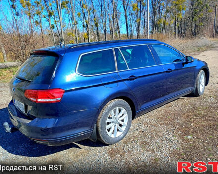 Синий Фольксваген Пассат, объемом двигателя 2 л и пробегом 243 тыс. км за 13500 $, фото 4 на Automoto.ua
