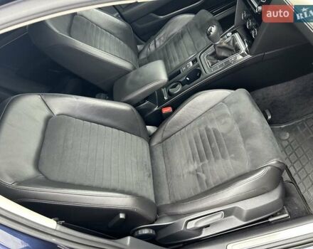 Синий Фольксваген Пассат, объемом двигателя 1.97 л и пробегом 293 тыс. км за 14500 $, фото 29 на Automoto.ua