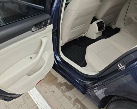 Синий Фольксваген Пассат, объемом двигателя 1.97 л и пробегом 244 тыс. км за 14300 $, фото 13 на Automoto.ua