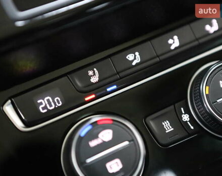 Синий Фольксваген Пассат, объемом двигателя 1.97 л и пробегом 237 тыс. км за 19899 $, фото 96 на Automoto.ua