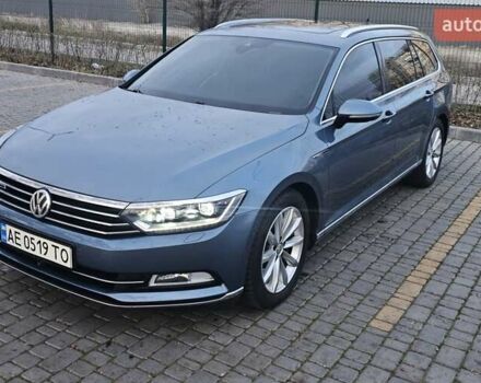 Синий Фольксваген Пассат, объемом двигателя 1.97 л и пробегом 333 тыс. км за 22900 $, фото 1 на Automoto.ua