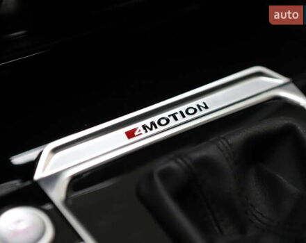 Синий Фольксваген Пассат, объемом двигателя 1.97 л и пробегом 237 тыс. км за 19899 $, фото 99 на Automoto.ua