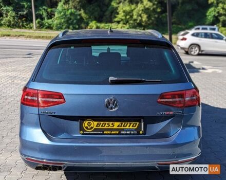Синий Фольксваген Пассат, объемом двигателя 2 л и пробегом 215 тыс. км за 20200 $, фото 5 на Automoto.ua