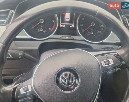 Синий Фольксваген Пассат, объемом двигателя 1.97 л и пробегом 241 тыс. км за 16777 $, фото 21 на Automoto.ua