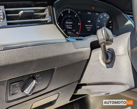 Синий Фольксваген Пассат, объемом двигателя 2 л и пробегом 215 тыс. км за 20200 $, фото 9 на Automoto.ua