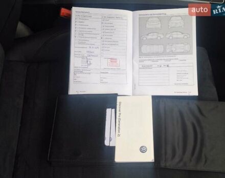 Синий Фольксваген Пассат, объемом двигателя 1.97 л и пробегом 241 тыс. км за 16777 $, фото 17 на Automoto.ua