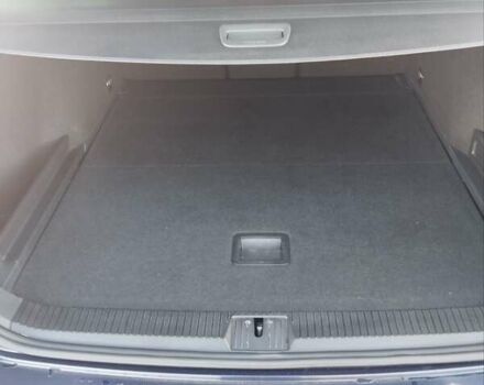 Синий Фольксваген Пассат, объемом двигателя 1.97 л и пробегом 268 тыс. км за 15200 $, фото 9 на Automoto.ua