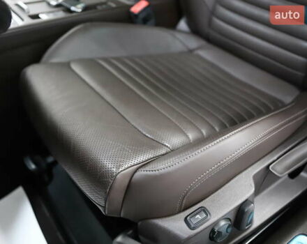 Синий Фольксваген Пассат, объемом двигателя 1.97 л и пробегом 237 тыс. км за 19899 $, фото 78 на Automoto.ua