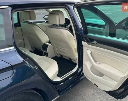 Синий Фольксваген Пассат, объемом двигателя 1.97 л и пробегом 320 тыс. км за 15300 $, фото 12 на Automoto.ua