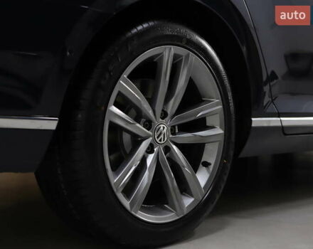 Синий Фольксваген Пассат, объемом двигателя 1.97 л и пробегом 237 тыс. км за 19899 $, фото 65 на Automoto.ua