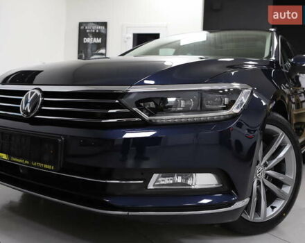 Синий Фольксваген Пассат, объемом двигателя 1.97 л и пробегом 237 тыс. км за 19899 $, фото 15 на Automoto.ua