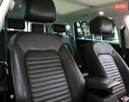 Синий Фольксваген Пассат, объемом двигателя 1.97 л и пробегом 237 тыс. км за 19899 $, фото 110 на Automoto.ua