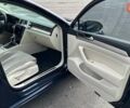 Синий Фольксваген Пассат, объемом двигателя 2 л и пробегом 325 тыс. км за 14800 $, фото 12 на Automoto.ua