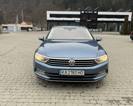 Синий Фольксваген Пассат, объемом двигателя 1.6 л и пробегом 315 тыс. км за 12300 $, фото 3 на Automoto.ua