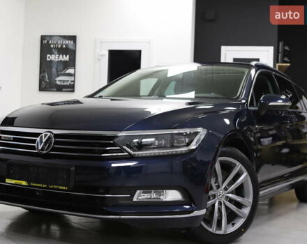 Синий Фольксваген Пассат, объемом двигателя 1.97 л и пробегом 237 тыс. км за 19899 $, фото 6 на Automoto.ua