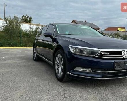 Синий Фольксваген Пассат, объемом двигателя 2 л и пробегом 325 тыс. км за 14800 $, фото 4 на Automoto.ua