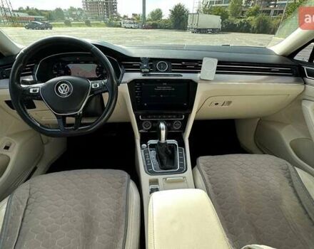 Синий Фольксваген Пассат, объемом двигателя 1.97 л и пробегом 320 тыс. км за 15300 $, фото 29 на Automoto.ua