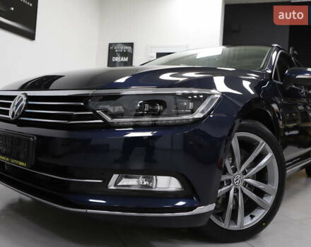 Синий Фольксваген Пассат, объемом двигателя 1.97 л и пробегом 237 тыс. км за 19899 $, фото 16 на Automoto.ua