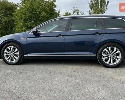 Синий Фольксваген Пассат, объемом двигателя 2 л и пробегом 325 тыс. км за 14800 $, фото 6 на Automoto.ua