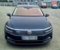 Синий Фольксваген Пассат, объемом двигателя 1.97 л и пробегом 241 тыс. км за 16777 $, фото 1 на Automoto.ua