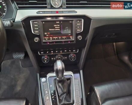 Синий Фольксваген Пассат, объемом двигателя 2 л и пробегом 272 тыс. км за 14200 $, фото 30 на Automoto.ua