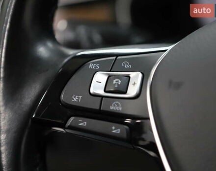 Синий Фольксваген Пассат, объемом двигателя 1.97 л и пробегом 237 тыс. км за 19899 $, фото 82 на Automoto.ua