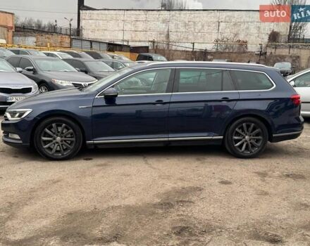 Синий Фольксваген Пассат, объемом двигателя 2 л и пробегом 332 тыс. км за 15990 $, фото 3 на Automoto.ua