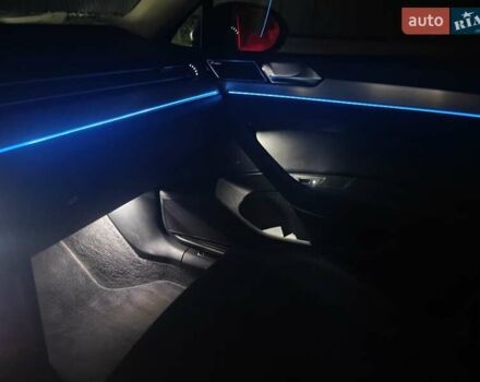 Синий Фольксваген Пассат, объемом двигателя 1.97 л и пробегом 332 тыс. км за 15500 $, фото 18 на Automoto.ua