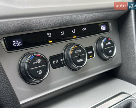 Синій Фольксваген Пассат, об'ємом двигуна 1.97 л та пробігом 264 тис. км за 14900 $, фото 49 на Automoto.ua