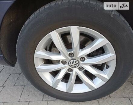 Синий Фольксваген Пассат, объемом двигателя 1.97 л и пробегом 225 тыс. км за 16300 $, фото 55 на Automoto.ua