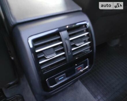 Синий Фольксваген Пассат, объемом двигателя 1.97 л и пробегом 225 тыс. км за 16300 $, фото 47 на Automoto.ua