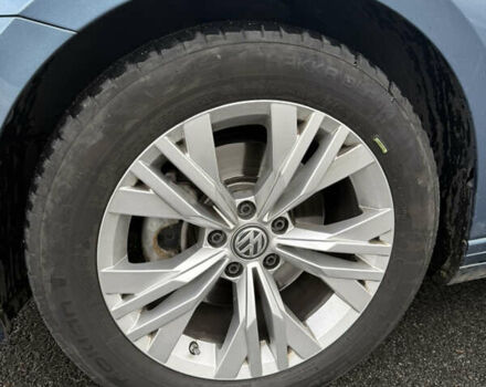 Фольксваген Пассат 2017 в Львове на Automoto.ua Синий Фольксваген Пассат, объемом двигателя 1.97 л и пробегом 217 тыс. км за 15800 $, фото 14 на Automoto.ua