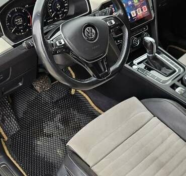 Синий Фольксваген Пассат, объемом двигателя 1.97 л и пробегом 187 тыс. км за 17700 $, фото 40 на Automoto.ua