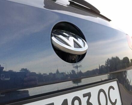 Синий Фольксваген Пассат, объемом двигателя 1.97 л и пробегом 225 тыс. км за 16300 $, фото 59 на Automoto.ua