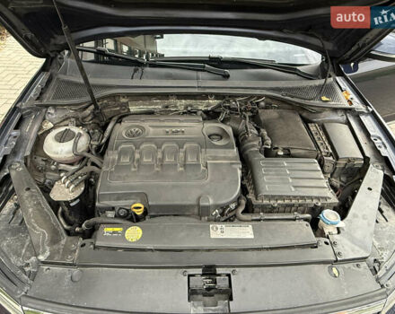 Фольксваген Пассат 2017 в Житомире на Automoto.ua Синий Фольксваген Пассат, объемом двигателя 2 л и пробегом 266 тыс. км за 17600 $, фото 40 на Automoto.ua