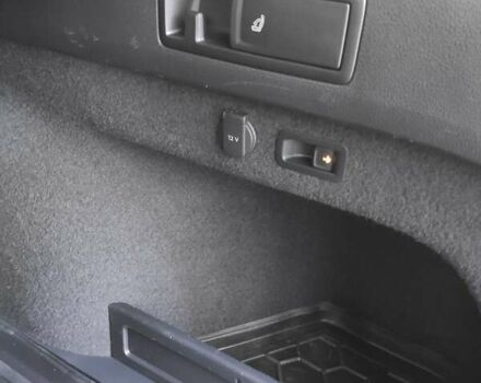 Синий Фольксваген Пассат, объемом двигателя 1.97 л и пробегом 225 тыс. км за 16300 $, фото 33 на Automoto.ua