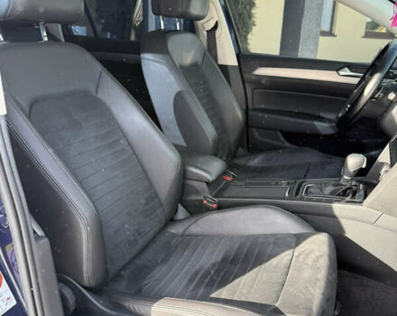 Синий Фольксваген Пассат, объемом двигателя 2 л и пробегом 255 тыс. км за 16400 $, фото 22 на Automoto.ua