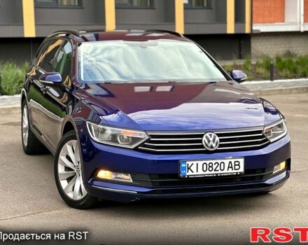 Синій Фольксваген Пассат, об'ємом двигуна 1.6 л та пробігом 280 тис. км за 13500 $, фото 4 на Automoto.ua