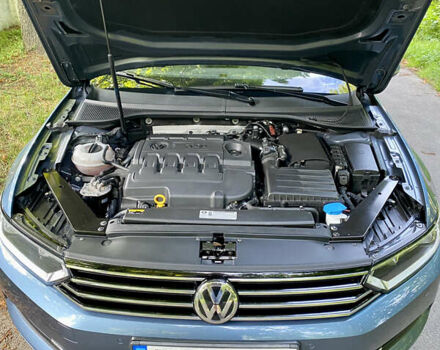 Синий Фольксваген Пассат, объемом двигателя 1.6 л и пробегом 259 тыс. км за 14700 $, фото 8 на Automoto.ua