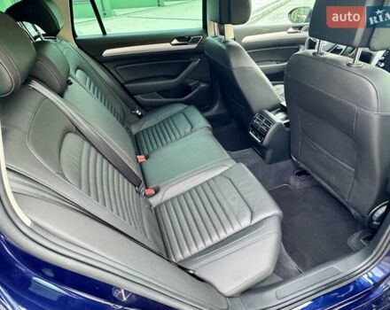 Синий Фольксваген Пассат, объемом двигателя 1.97 л и пробегом 218 тыс. км за 17500 $, фото 20 на Automoto.ua