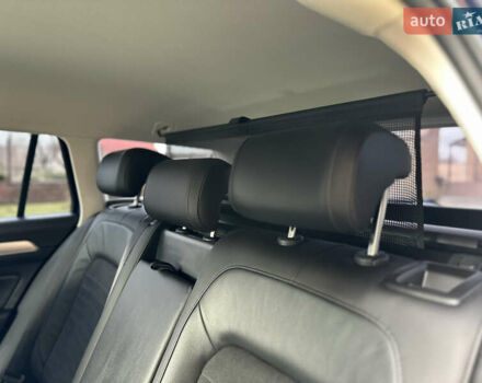 Синий Фольксваген Пассат, объемом двигателя 2 л и пробегом 289 тыс. км за 16799 $, фото 28 на Automoto.ua