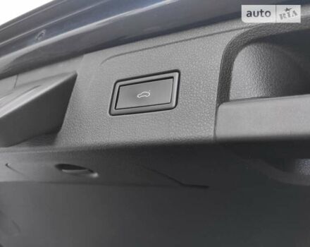 Синий Фольксваген Пассат, объемом двигателя 1.97 л и пробегом 225 тыс. км за 16300 $, фото 36 на Automoto.ua