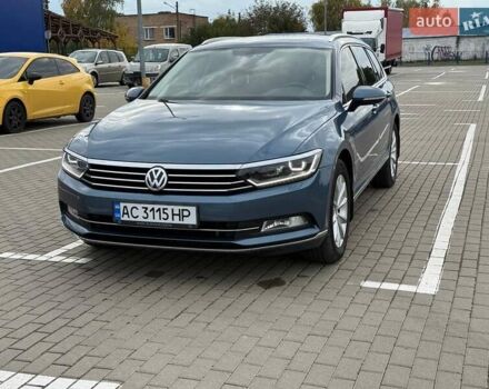 Синий Фольксваген Пассат, объемом двигателя 1.97 л и пробегом 187 тыс. км за 17700 $, фото 4 на Automoto.ua