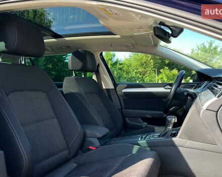 Синий Фольксваген Пассат, объемом двигателя 1.6 л и пробегом 197 тыс. км за 17500 $, фото 8 на Automoto.ua