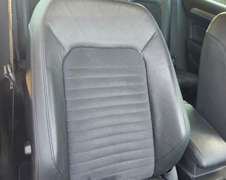 Синий Фольксваген Пассат, объемом двигателя 1.97 л и пробегом 332 тыс. км за 15500 $, фото 13 на Automoto.ua