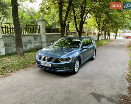 Синий Фольксваген Пассат, объемом двигателя 1.6 л и пробегом 259 тыс. км за 14700 $, фото 2 на Automoto.ua