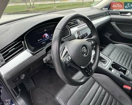 Синий Фольксваген Пассат, объемом двигателя 1.97 л и пробегом 218 тыс. км за 17500 $, фото 26 на Automoto.ua