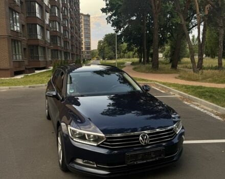 Синій Фольксваген Пассат, об'ємом двигуна 1.6 л та пробігом 220 тис. км за 15000 $, фото 7 на Automoto.ua
