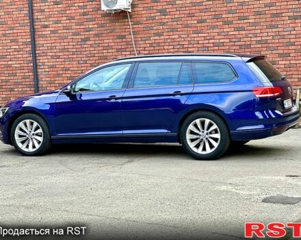 Синій Фольксваген Пассат, об'ємом двигуна 1.6 л та пробігом 280 тис. км за 13500 $, фото 9 на Automoto.ua