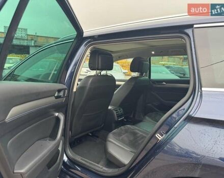 Синий Фольксваген Пассат, объемом двигателя 2 л и пробегом 332 тыс. км за 15990 $, фото 9 на Automoto.ua